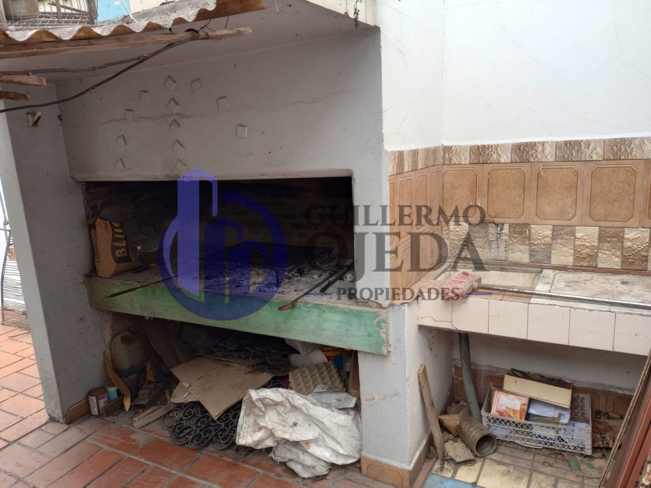 Casa con local Comercial en Casilda
