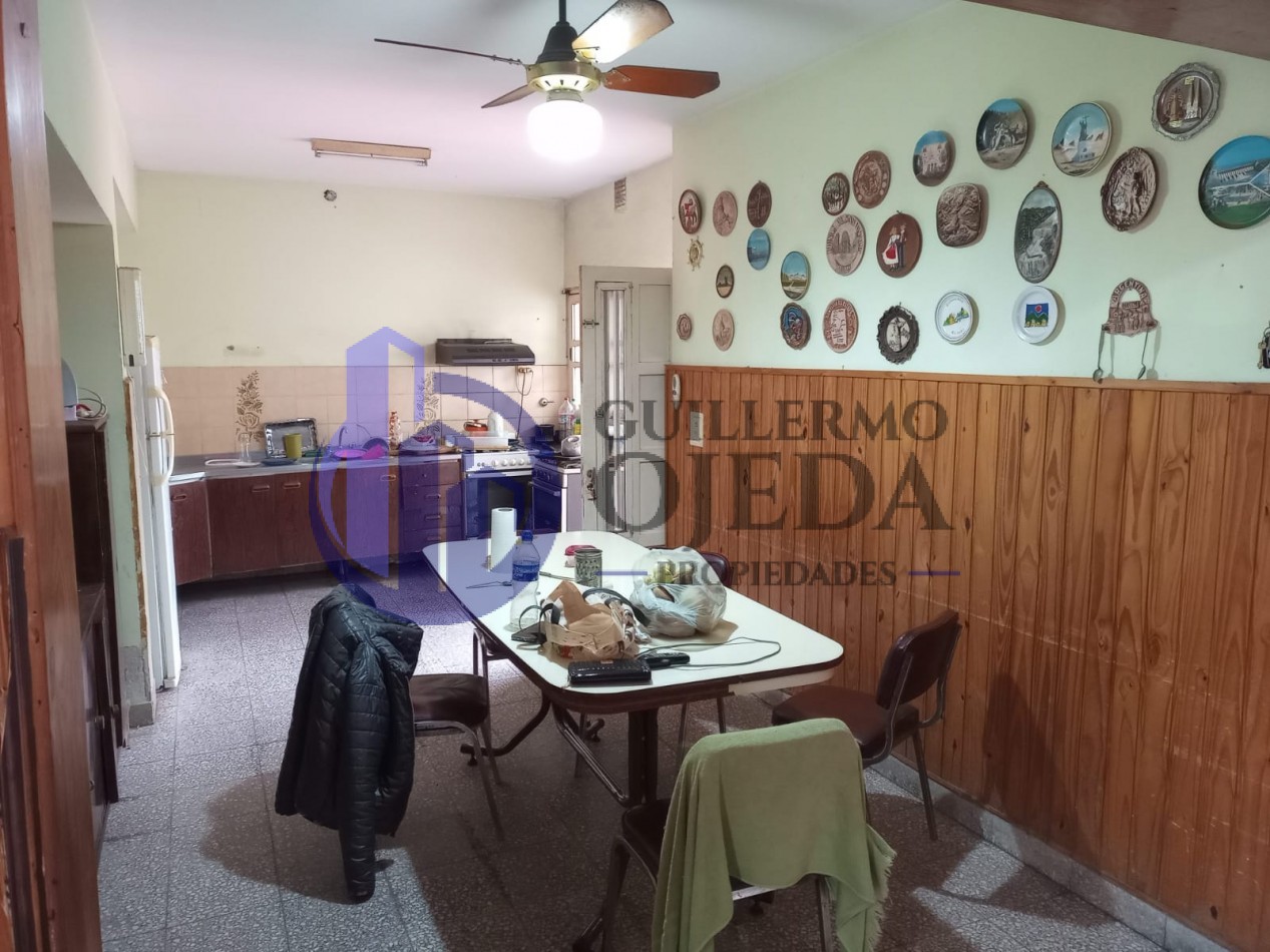 Casa con local Comercial en Casilda